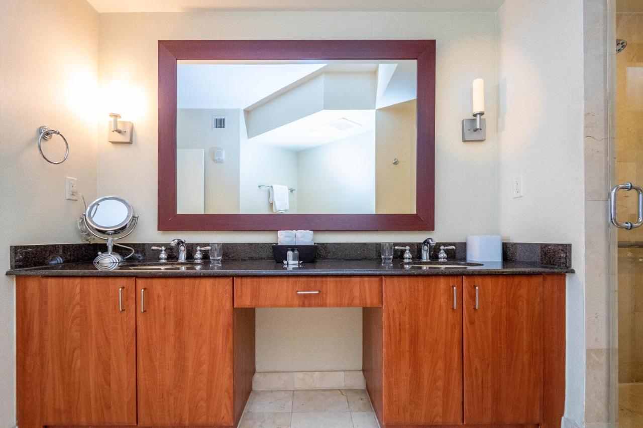 Trump Intl 2 Bedroom Apartment 1600 Sqf Ocean And Bay View Sunny Isles Beach Eksteriør bilde